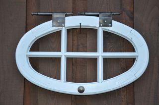 Sehr Schönes Antikes Sprossenfenster Holz Orginalbeschläge Oval Weiß Rundbogen Bild