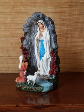 Madonna V.  Lourdes Statue Dekofigur Heiligenfigur Grotte Wallfahrt Mutter Gottes Bild
