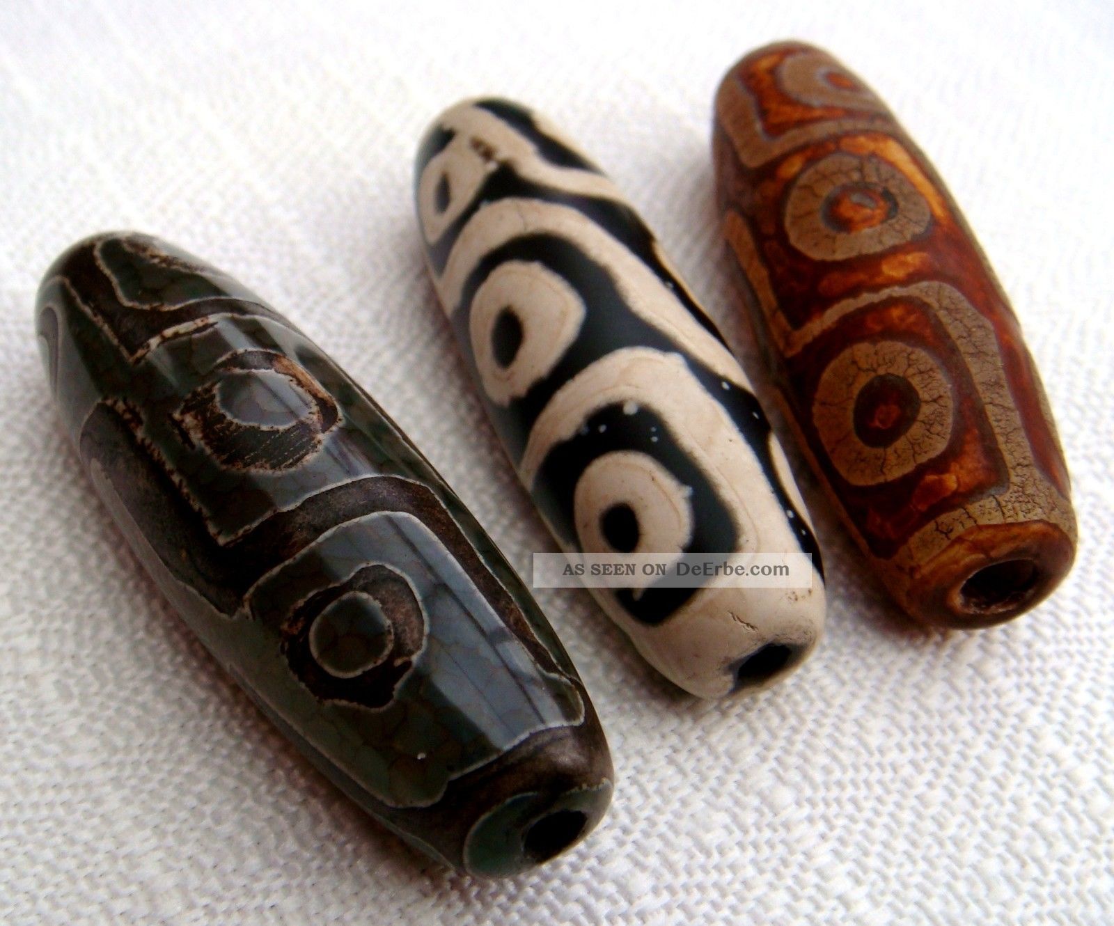 3 Dzi,  Himmelsperlen,  9 Augen,  Achat,  Asiatika,  Tibet,  China,  Feng Shui,  Amulett Asiatika: China Bild