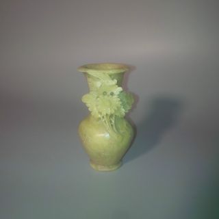Alte Chinesische Zier - Vase Blumen Steatit Stein - Schnitzerei China Geschnitzt Bild