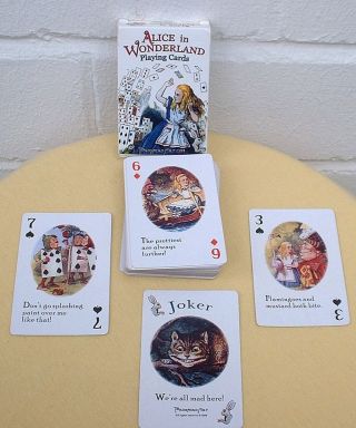 Alice In Wonderland Playing Cards; Lewis Carroll And Sir John Tenniel Bild