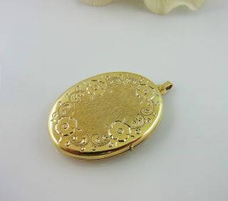 Ovales Medaillon In Gold 333 Graviert Mit Blumen (20234) Bild