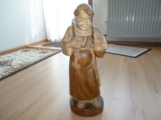 Holz Skulptur Handgeschnitzt Mönch Mit Weinflasche H.  46 Cm Bild