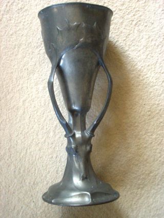 Jugendstil Großer Jagdlicher Pokal Am Boden Kaiserzinn No.  4300 Höhe Ca.  36,  5 Cm Bild