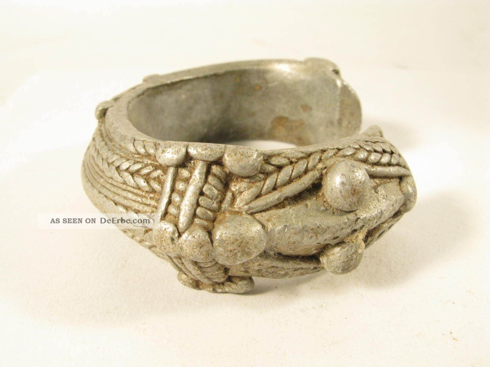 Alter Reif Aluminium Senufo Old Bracelet Senoufo Elfenbeinküste Afrozip Entstehungszeit nach 1945 Bild