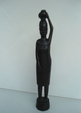 Afrikanische Figur 
