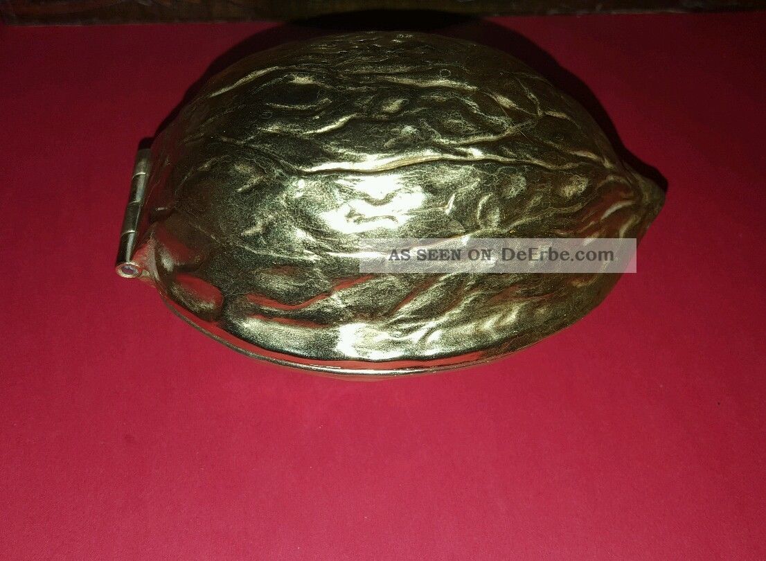 Goldener Metall Nussknacker Objekte nach 1945 Bild