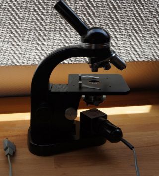Mikroskop Leitz Wetzlar Modell Sm Ca 1960 Kompaktes Kursmikroskop Mit Kasten Bild