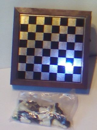 (ß) Gebrauchtes Kleines Kompl.  Reise - Schachspiel Aus Nachlass Bild
