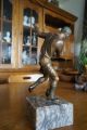 Metall Figur Fussballspieler Bronze? Skulptur Statue Büste Sculpture Bust 1900-1949 Bild 2