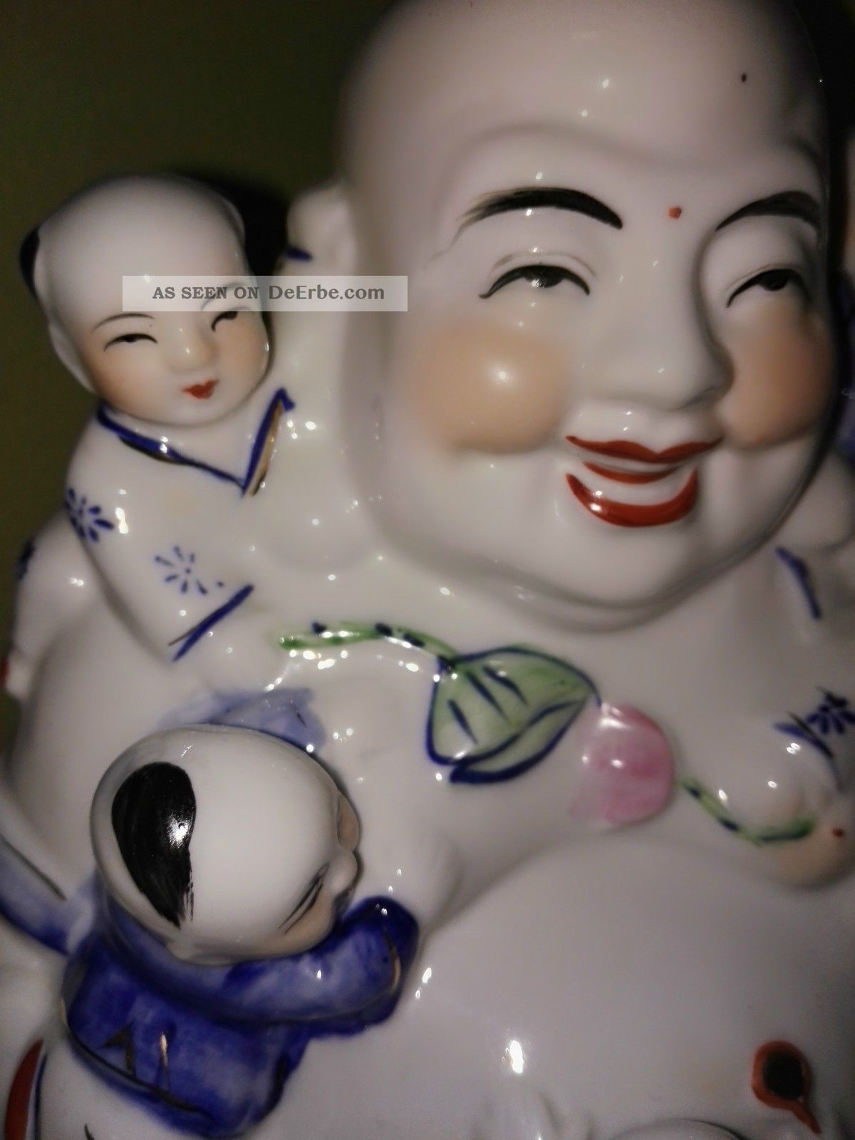 Sehr Schöner Lachender Budda Mit Kinder Gestempelt Entstehungszeit nach 1945 Bild