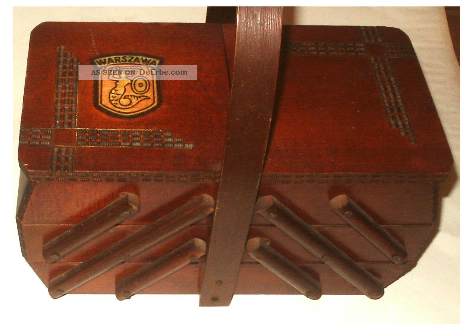 Schöner Alter Nähkorb Warszewa/warschau Holz Schnitzerei 30er Jahre Artdèco