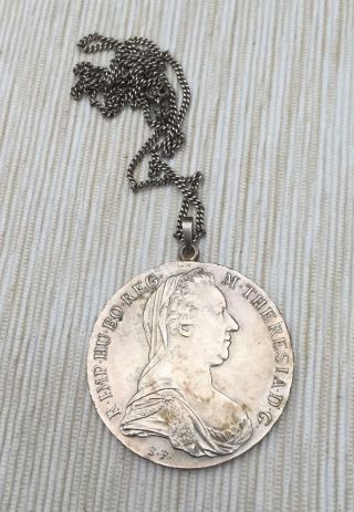 Alter Anhänger Maria Theresien Taler 1780 / Silber Mit 835 S Kette. Bild