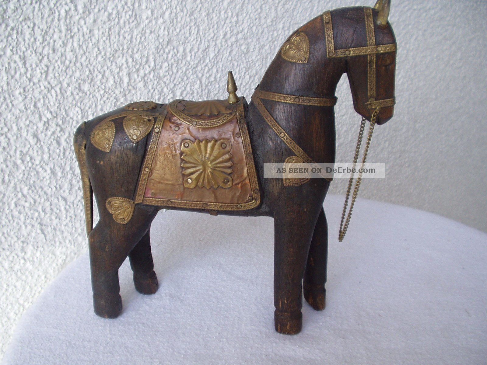 Antikes Origi.  Wunderschönes Holz - Pferd Mit Vielen Bronze/messing - Verzierungen Holzspielzeug Bild