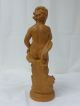 Allegorische Skulptur Tonware Terrakotta Kind Putto Undeutlich Signiert 50 Cm 1900-1949 Bild 2