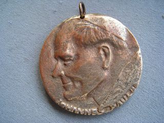 Pilgermedaille Relief 18.  5.  1920 - 2.  4.  2005 Bronze Papst Johannes Paul Ii.  5 Cm Bild