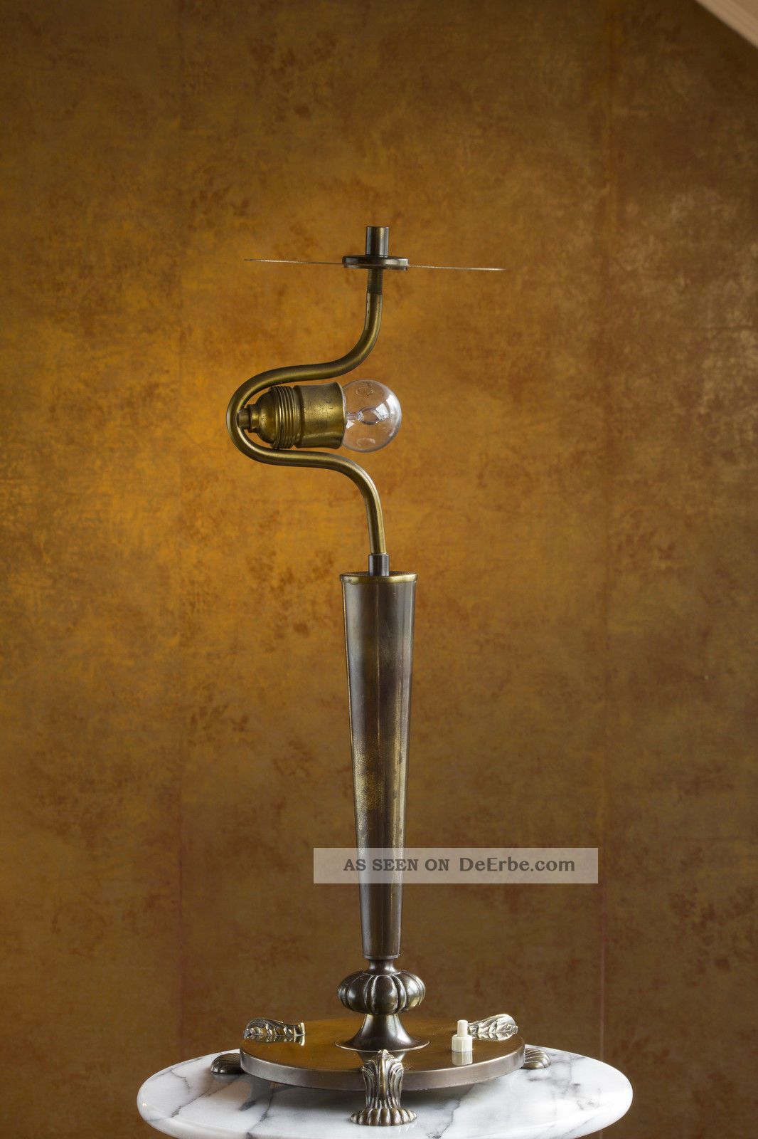 Beliani Tischlampe Industrial-Stil – Gold, Glühbirnen-Design, E27, 48 Cm Hoch, Metall