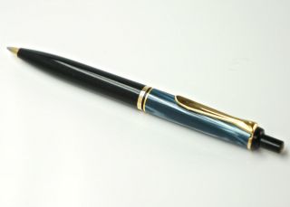 Klassischer Pelikan,  Druck - Kugelschreiber,  L.  13,  5 Cm,  (k58) Bild