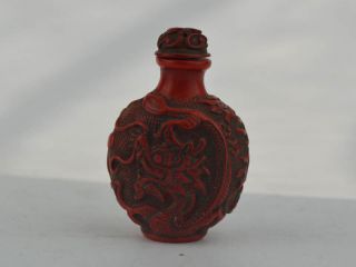 Collectible Exquisite Old Lacquer Coral Handwork Carving Dragon Snuff Bottle Bild