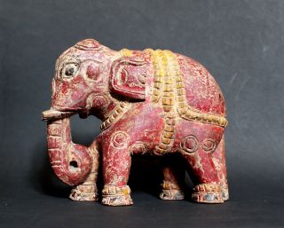 Roter Parade - Elefant.  Sehr Alte,  Handbemalte Holzskulptur Aus Indien.  Rarität Bild