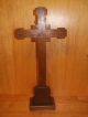Altes Jugendstil - Kreuz,  Standkreuz Mit Bemaltem Jesus Aus Metall Ca.  1905 Skulpturen & Kruzifixe Bild 4