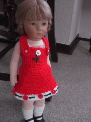 Puppenkleid - Trägerkleid - Häkelrock - Puppenkleidung - Passt Kruse Puppe 38 Cm Bild