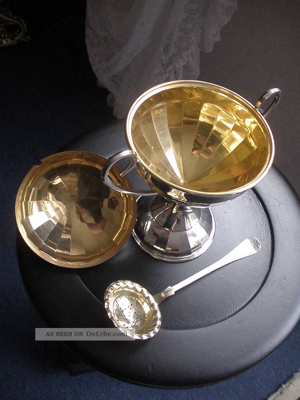 Kaviar - Zucker - Anbietschale - Pockal - Versilbert/vergoldet - Art Deco - Streulöffel Objekte ab 1945 Bild