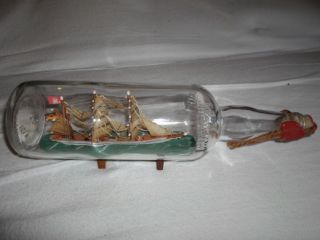 Buddelschiff Gorch Fock In 1 Liter Flasche,  Versiegelt Bild
