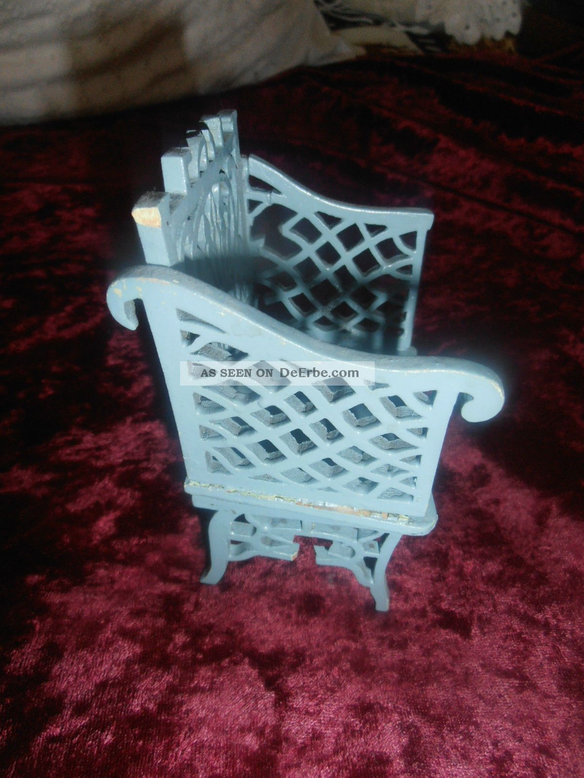 Blaufarbenes Antikes Möbel - Laubsägearbeit - Um 1910/20