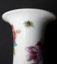 Famille Rose Porcelain,  Lotos Peony Wisteria Lily,  China Mark Jingdezhen Entstehungszeit nach 1945 Bild 10