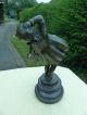 Bronze Skulptur Schulmädchen Figur Art Deco Von Chiparus Signiert Mädchen Kind Antike Bild 2