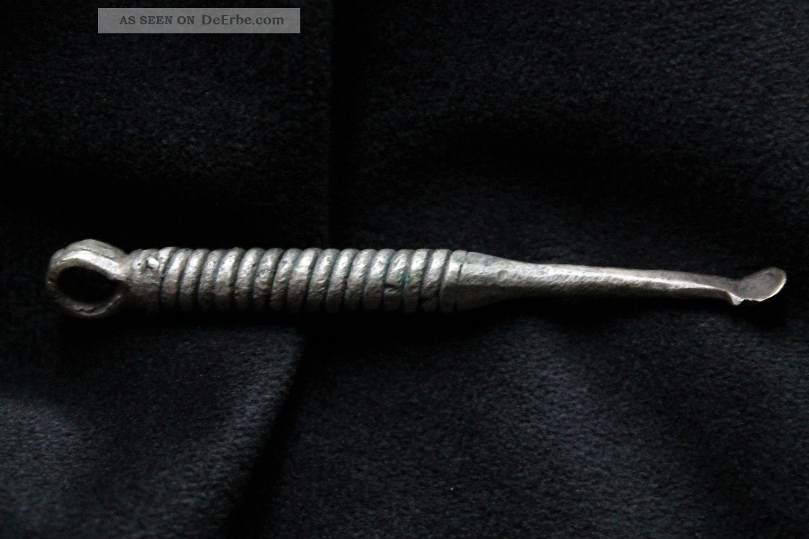 Äthiopien: Traditionell Anhänger Mit Ohrlöffel Ethiopian: Pendant With Ear Spoon Entstehungszeit nach 1945 Bild