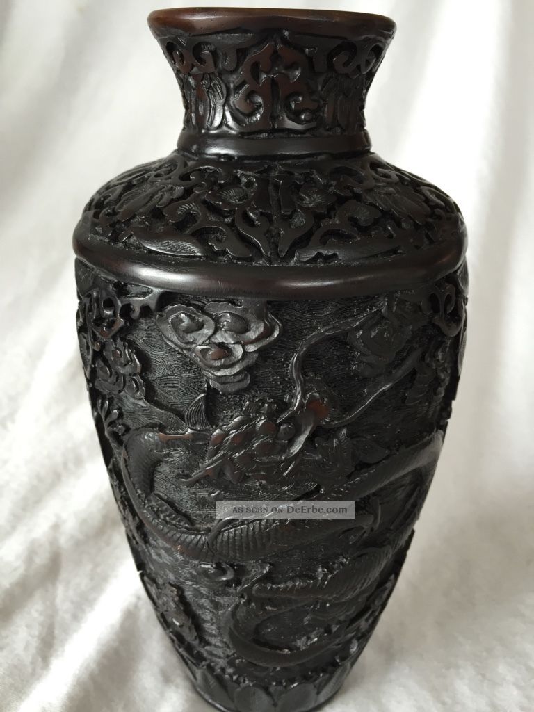 Asiatische Vase Schnitzerei China Japan Entstehungszeit nach 1945 Bild