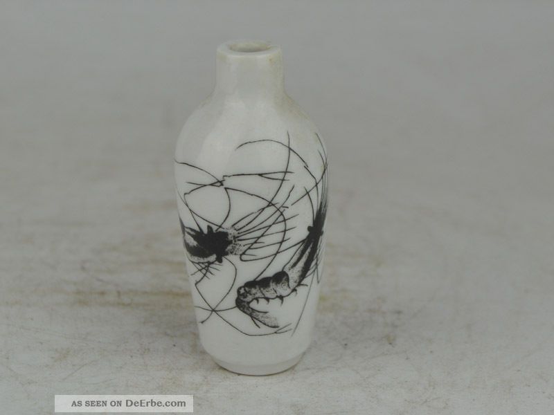 Collectible Exquisite Decoration Old Porcelain Handwork Shrimp Snuff Bottle Entstehungszeit nach 1945 Bild