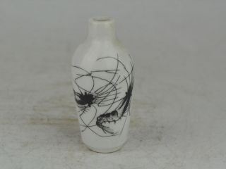 Collectible Exquisite Decoration Old Porcelain Handwork Shrimp Snuff Bottle Bild