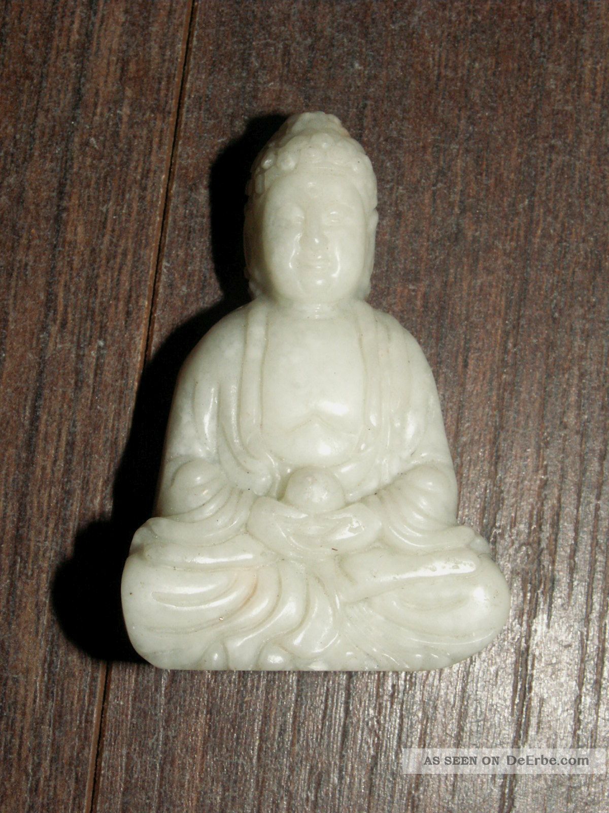 älterer Kleiner Jade Buddha Meditierende Amitabha Figur Glücksbringer Gesundheit Entstehungszeit nach 1945 Bild
