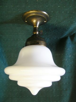Deckenlampe Mit Glasschirm Opalglas Bild