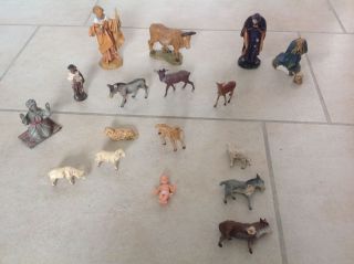 17 Alte Krippenfiguren : Hl.  Familie,  Ochs,  Esel,  Schafe Und Mehr Bild