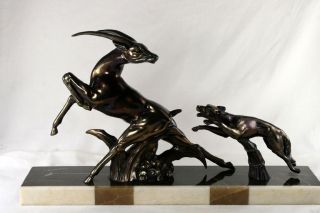 WunderschÖne Art Déco Skulptur Figur Statue Gazelle Und Jagender Hund Bild