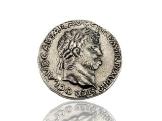 Antike Römische Münze Kaiser Nero - Forum Traiani - Nachbildung Bild