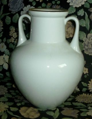 Schicke Porzellan Vase 70er Jahre Weiß Amphore Stiel Gut Erhalten Bild