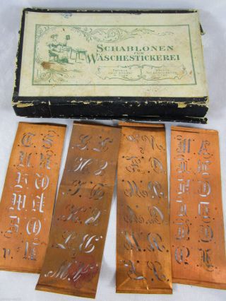 Kupfer - Schablonen Für Wäschestickerei Buchstaben Gravur In Ovp Um 1920/30 Bild