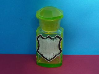 Apothekerglas,  Kleines Eleonoragrünes Uranglas, Bild