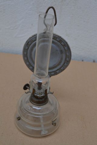 Alte Petroleumlampe,  Lampe,  Öllampe,  Wandlampe Mit Glasbehälter Um 1900 Bild