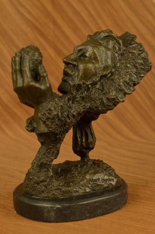 Bronze Skulptur Indianer Amerika Chief Hält Stein Deko Statue Bild