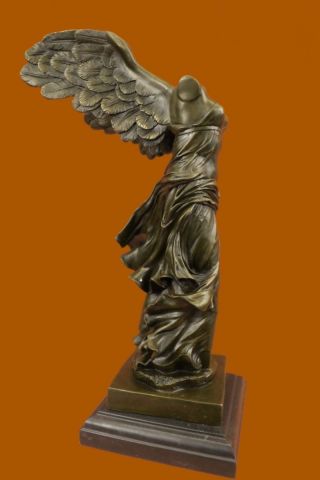 Bronze Marmor Dekofigur Statue Skulptur Geflügelte Nike Samothrake Louvre Paris Bild