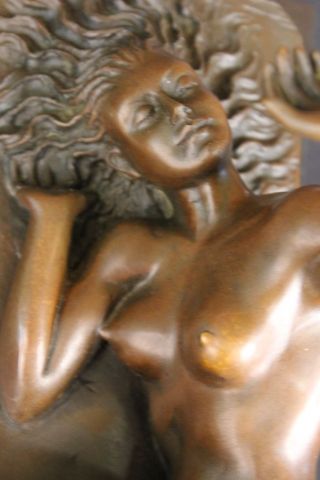 Skulptur Bronze Metall Abstrakt Figurativ Frau Bild