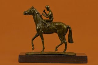 Jockey Pferderennen Pferde Kunst Hommage Bronze Marmor Statue Geschenk Bild