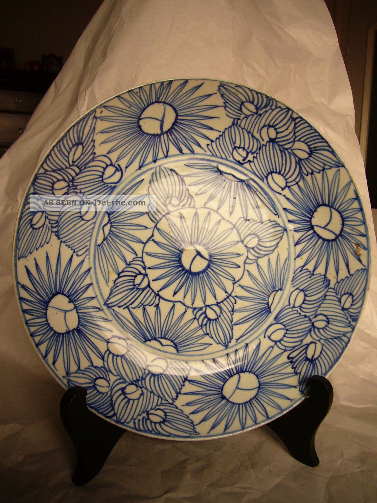 Sehr Schöner Teller,  China,  Ming Dynastie,  Sehr Gut Erhalten,  24 Cm,  4,  4 Cm Hoch Antike Bild