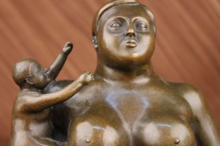 Zeitlose Abstrakte Bronze Figur ' Botero ' Statue Muter Und Kind Bild
